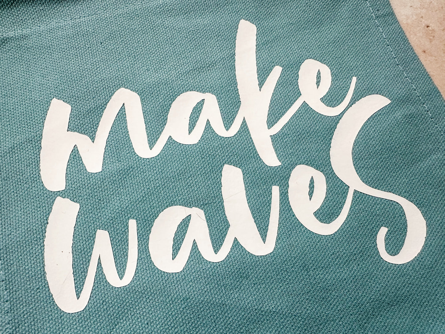 Make waves canvas banner