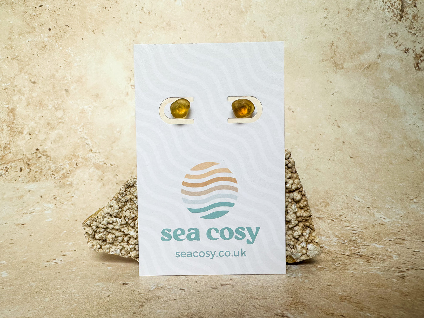 Honey yellow glass earring studs