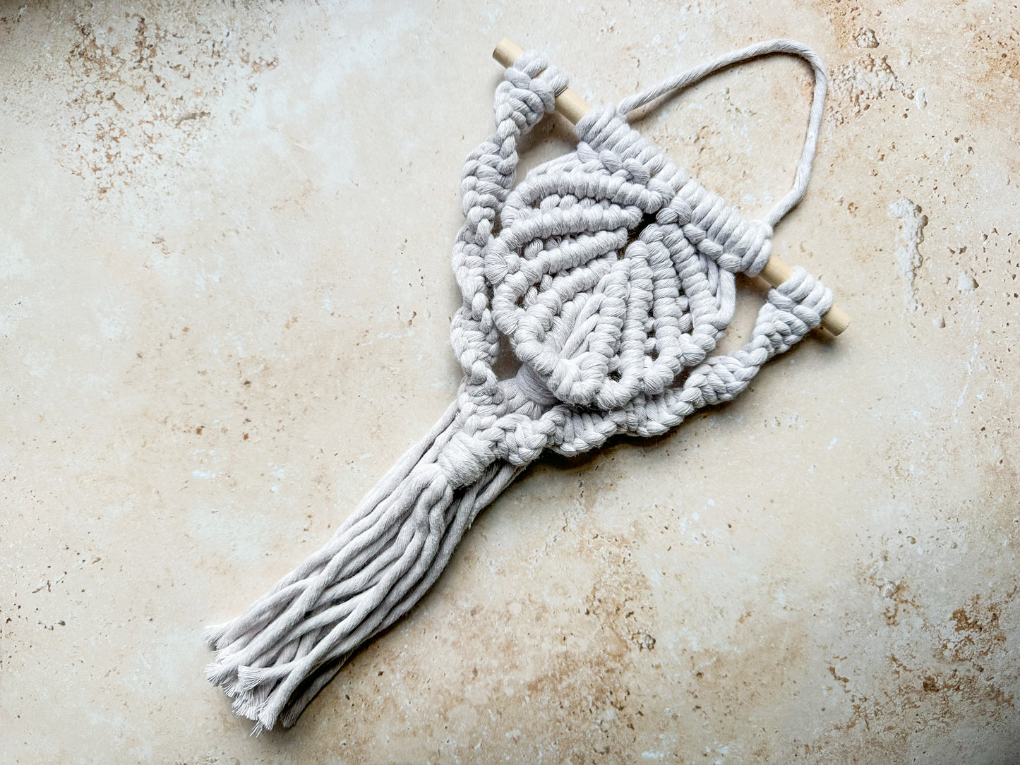 Macrame scallop shell wall hanging