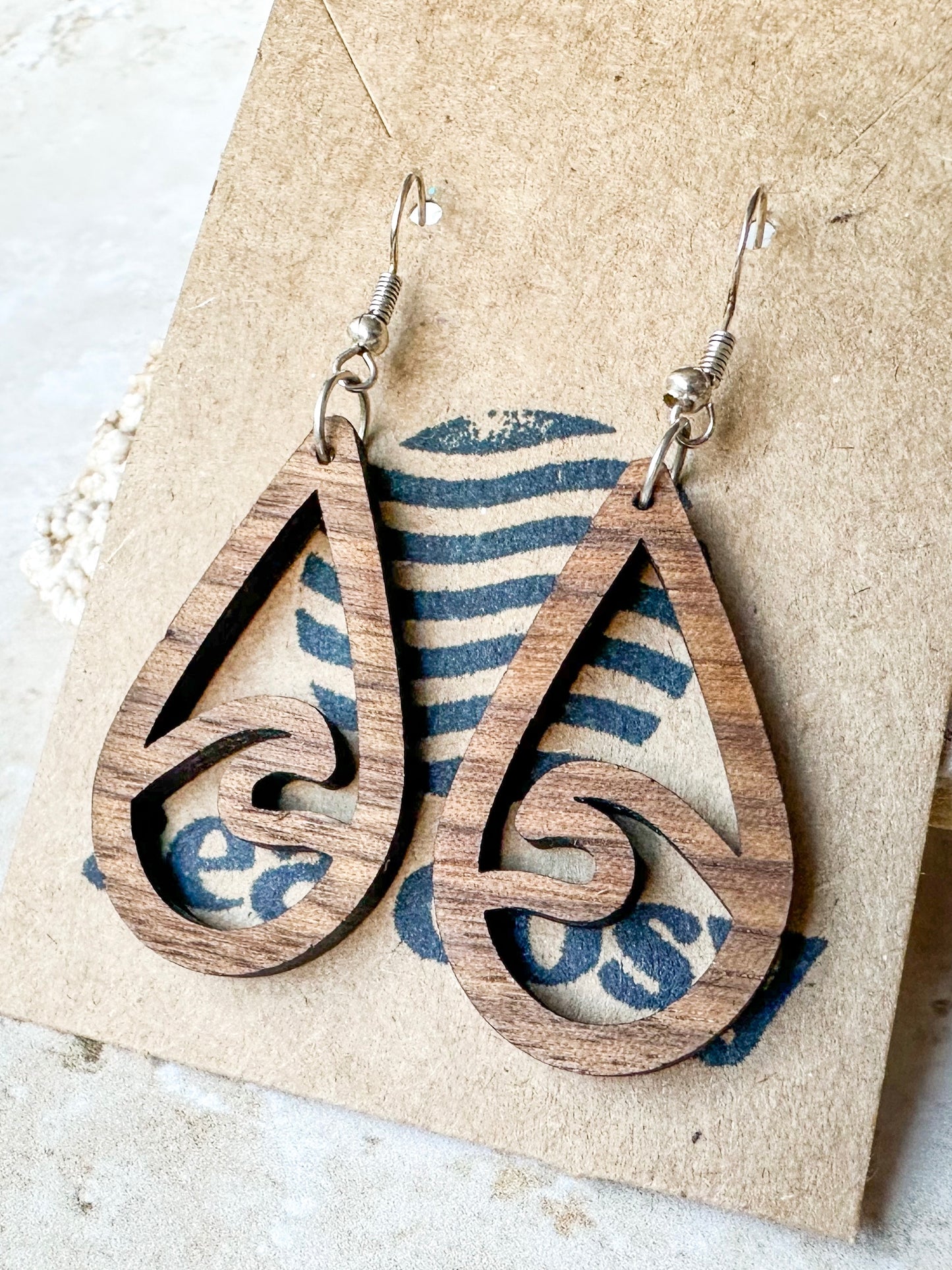 Wooden wave earrings