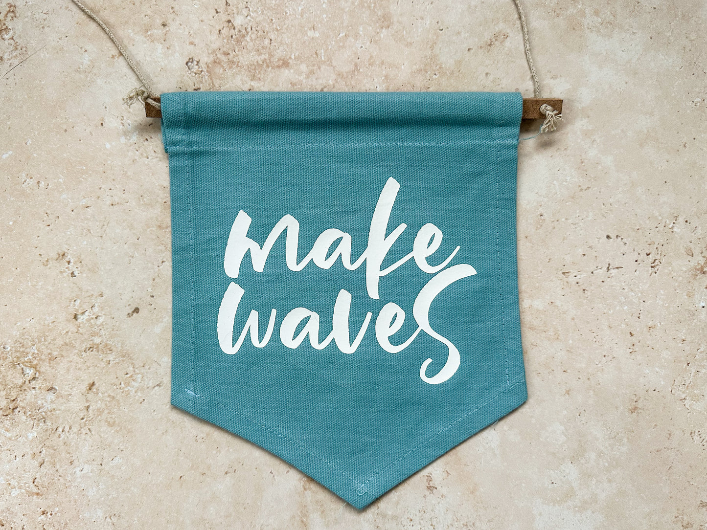 Make waves canvas banner