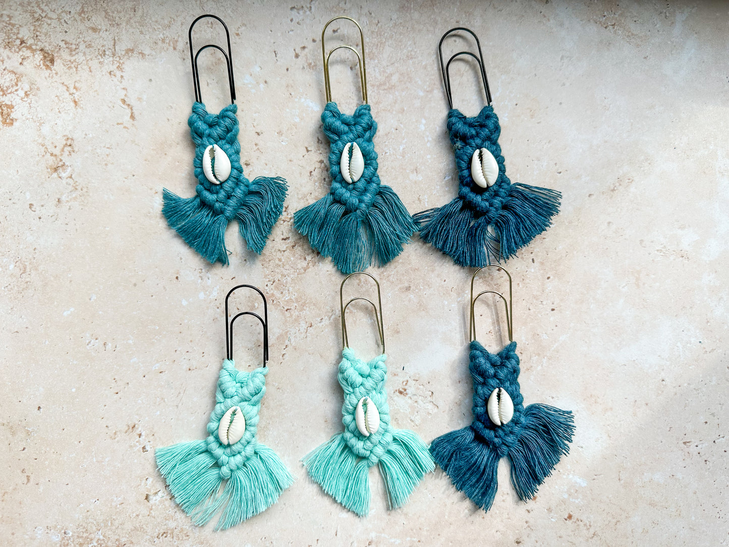 Macrame sea shell bookmark