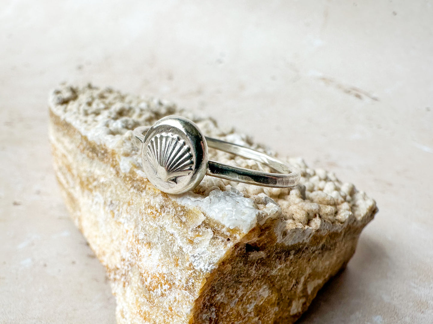 Silver sea shell ring, various sizes