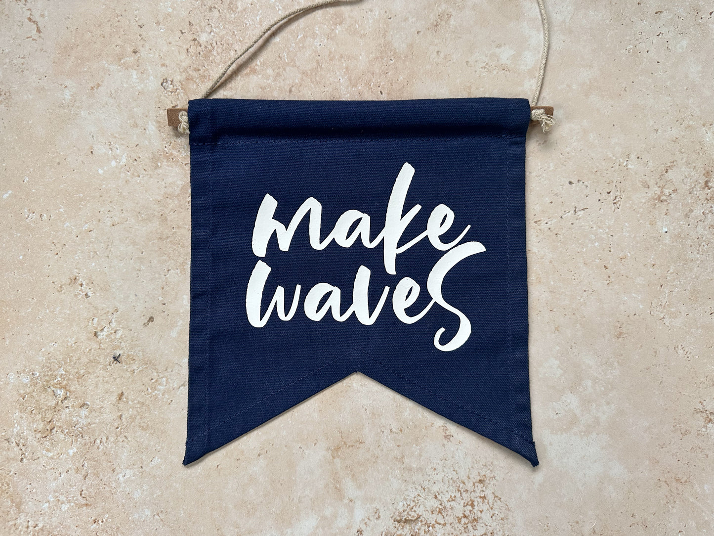 Make waves canvas banner