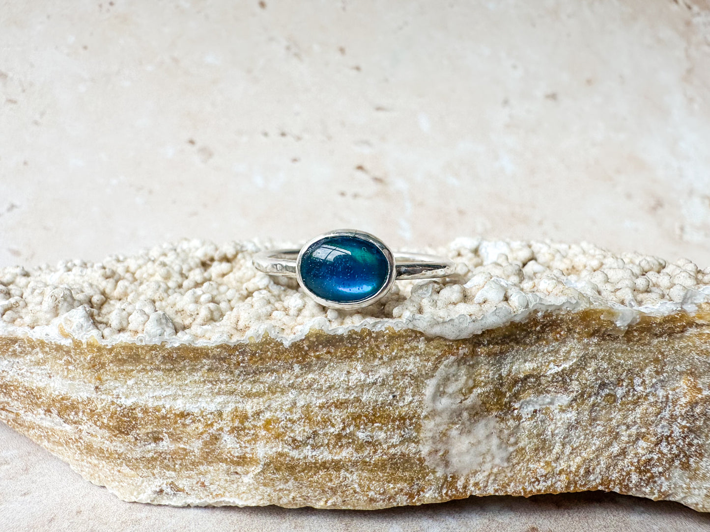 Abalone shell ring, size M 1/2