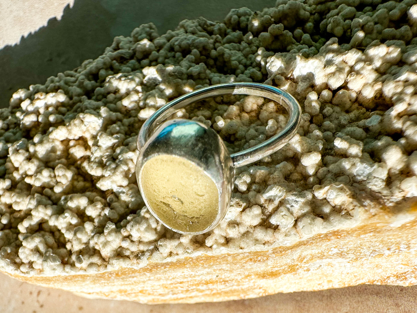 Pale yellow Seaham sea glass and sterling silver ring, size N